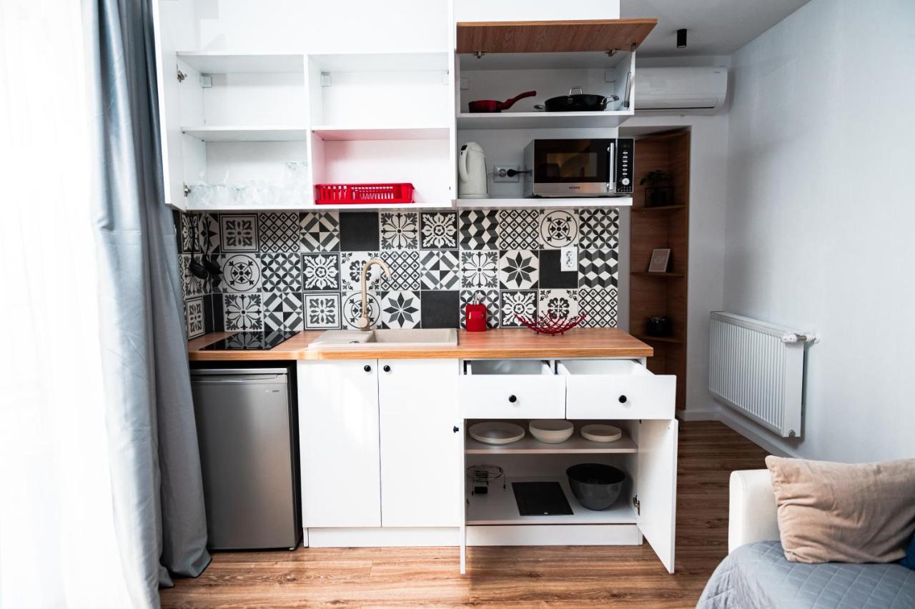 Puzzle Apartaments&Studios Крайова Экстерьер фото